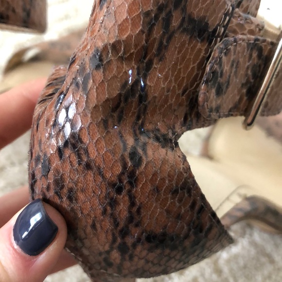Calvin Klein Snake Skin Heels Size 7 - Picture 3 of 3